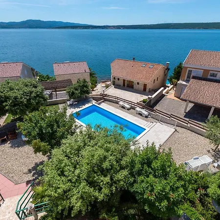 Apartament Seaside With A Swimming Pool Posedarje, Novigrad - 6162