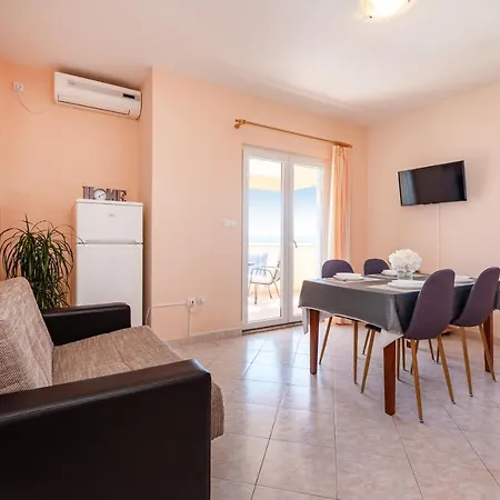 Апартаменты Seaside With A Swimming Pool Posedarje, Novigrad - 6162