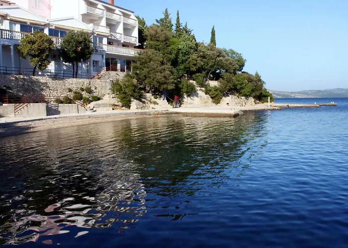 Seaside With A Swimming Pool Posedarje, Novigrad - 6162 Lägenhet